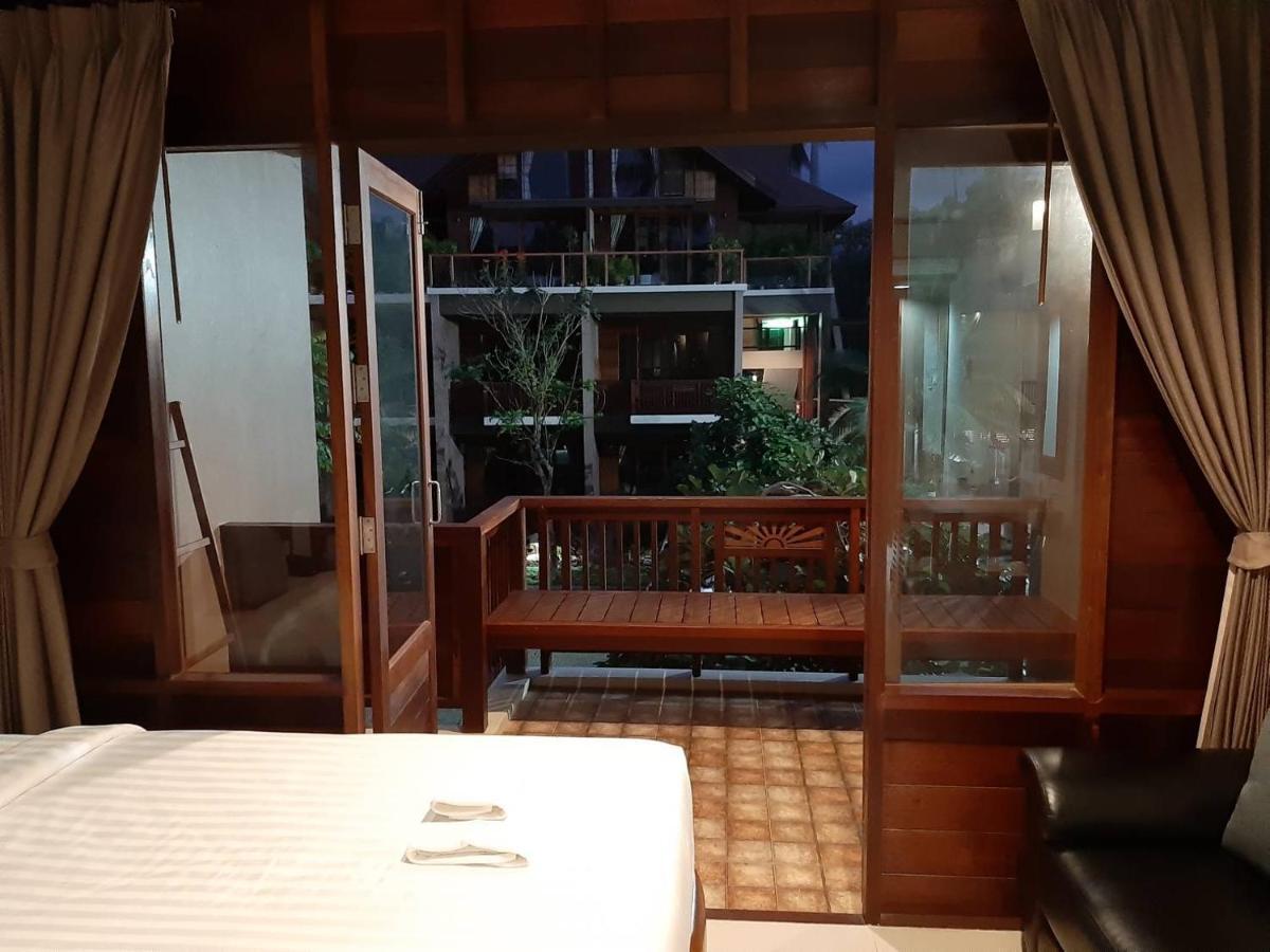 ขนอม คาบานา บีช รีสอร์ต Hotel ภายนอก รูปภาพ